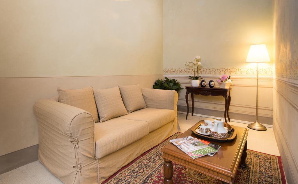 Hotel Palazzo Piazza Mazzini Pescia Pokój zdjęcie